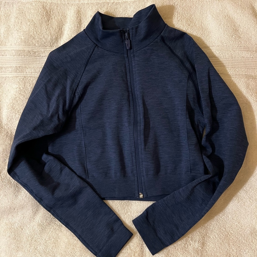 SOLD Alphalete oceania jacket